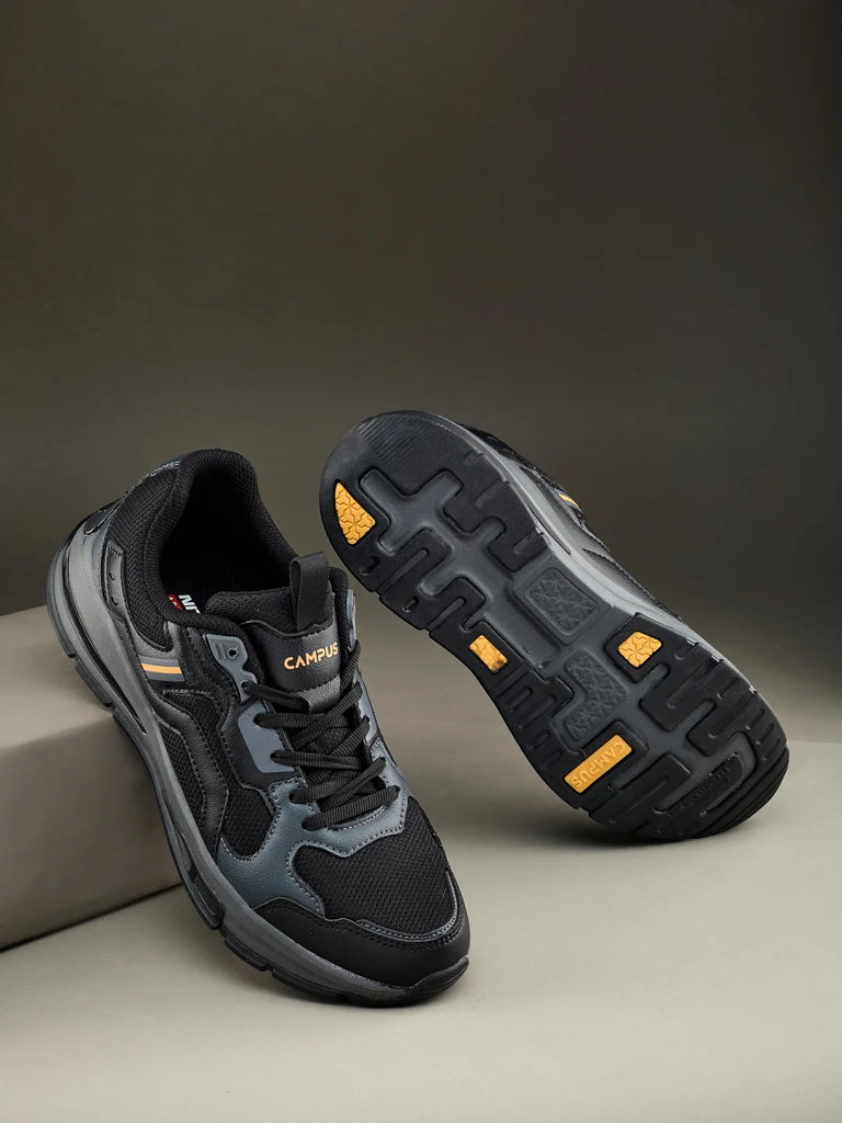 Price MARVRICK Black Men's Running Shoes